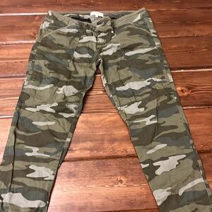 Rewind camo green pants. Size 15